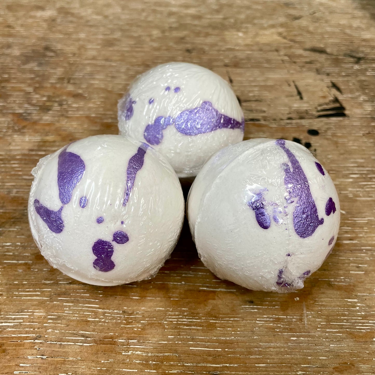 Bath Bomb Lavender Vanilla Oak